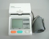 デジタル自動血圧計／栃木産保